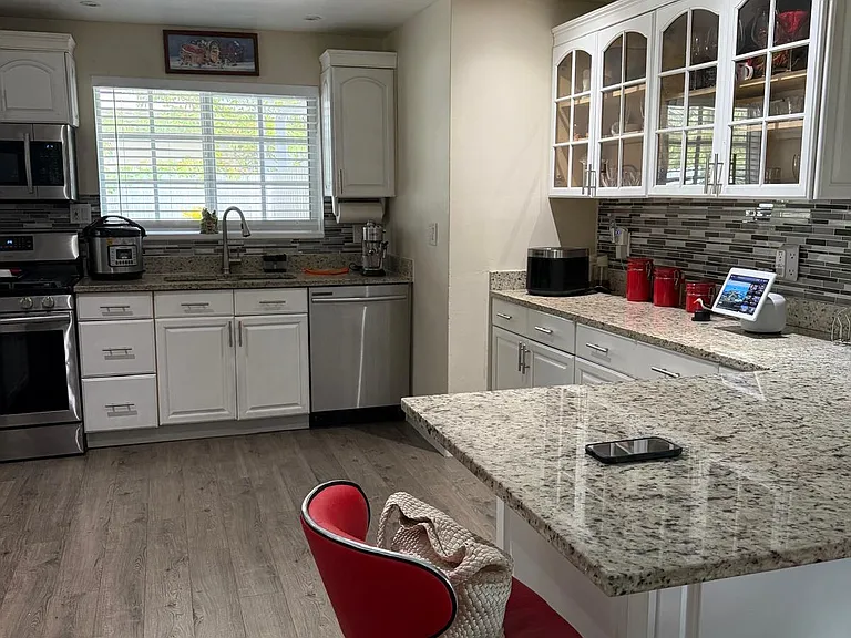 1836 Baythorne Rd — Photo 11
