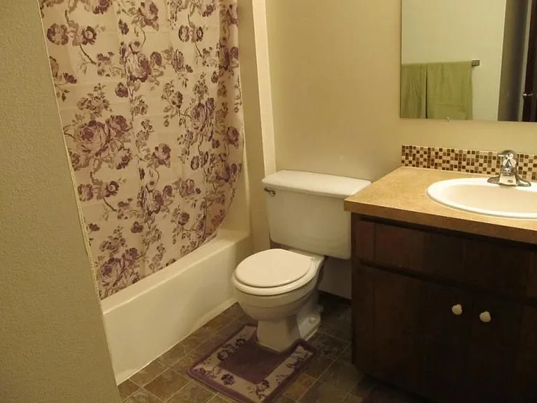 Sunrise Villas Apartments — Photo 9