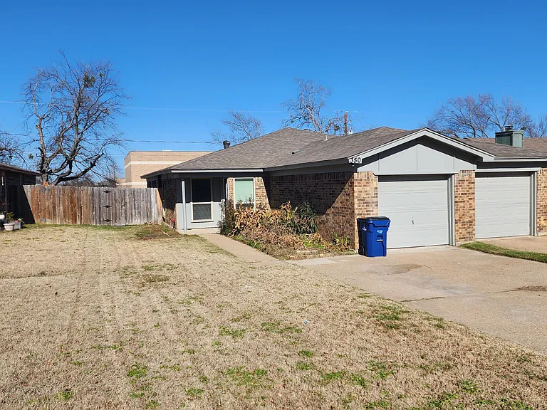 350 Spring Branch Ln — Photo 3