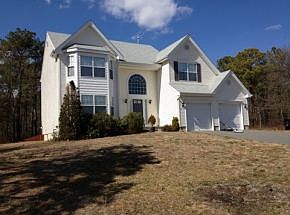 2nd image of 25 Periwinkle Dr