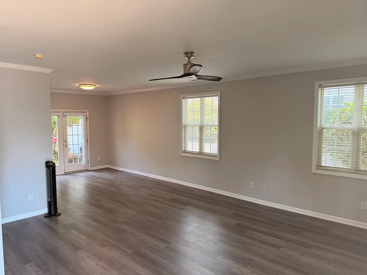 2 bed, 2.5 bath, 1523 sqft, $2,295 — Photo 3