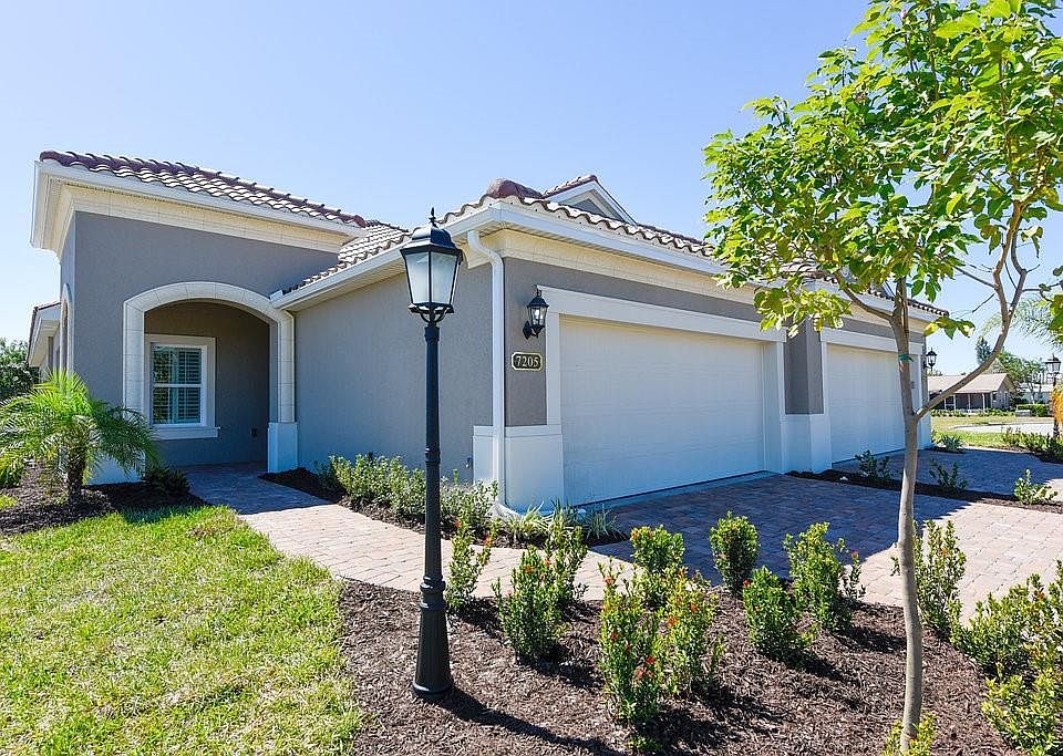 1st image of 7007 Costa Bella Dr