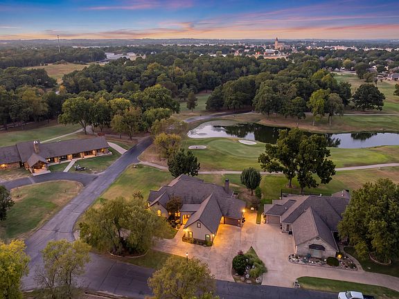 4th image of 32762 Mockingbird Ln