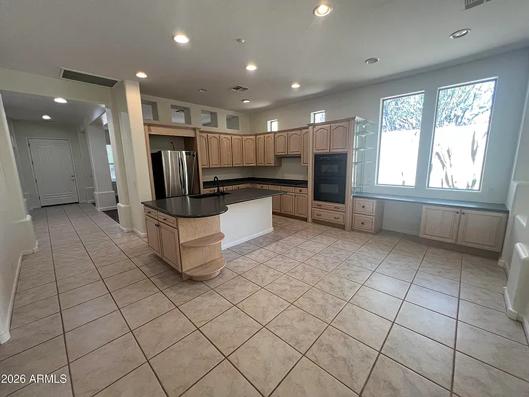 9506 E Mohawk Ln — Photo 16