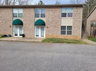 104 Cedar Ridge Dr #104, Asheville, NC 28803