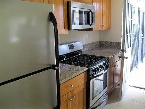 1711 E Amado Rd #10 Photo 1