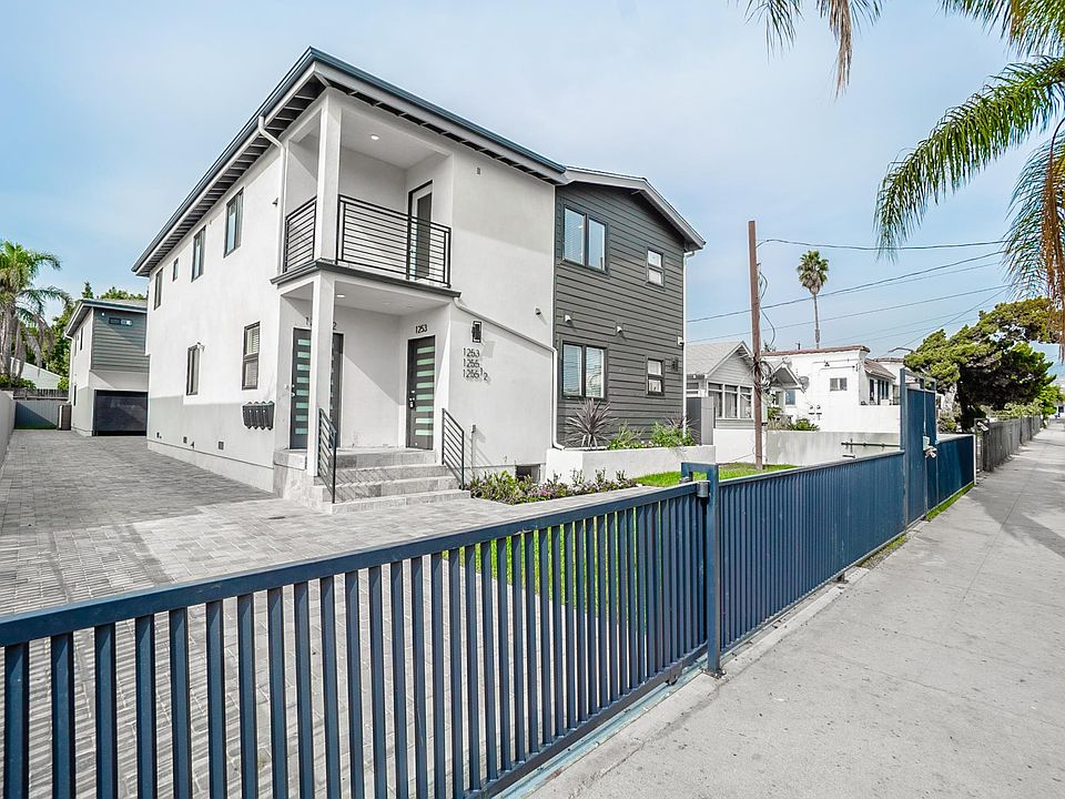 1st image of 1255 N Kingsley Dr #1255
