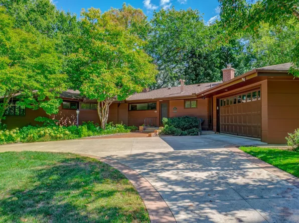 690 Linwood Ave, Saint Paul, MN 55105