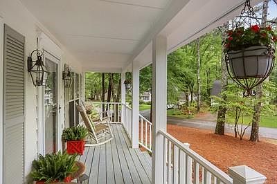 3rd image of 404 Merrydale Dr