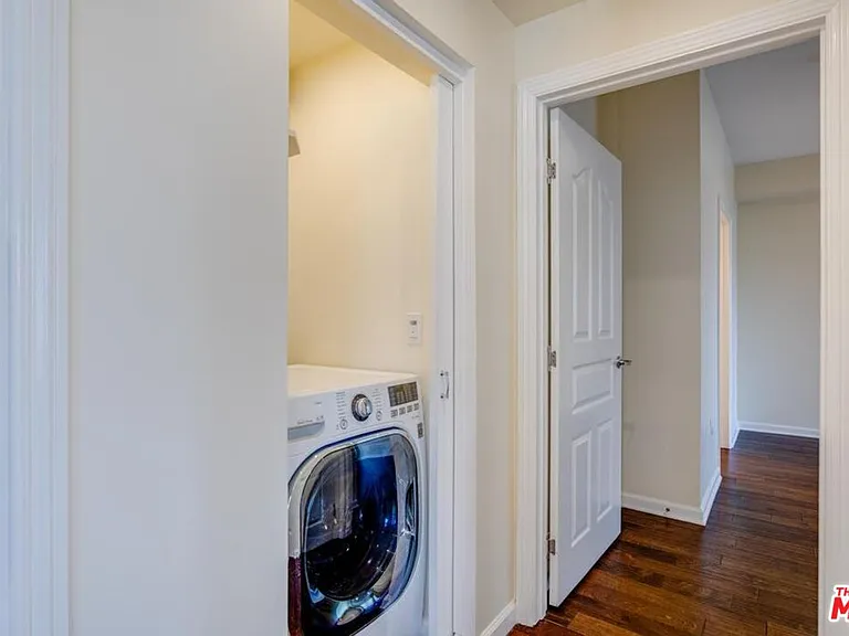 155 S Oxford Ave #506 — Photo 21