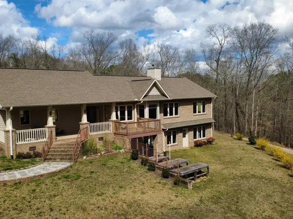 262 Howle St, Heflin, AL 36264