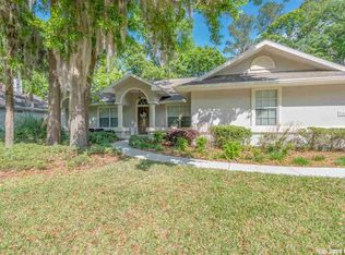 1208 NW 101st Dr, Gainesville, FL 32606