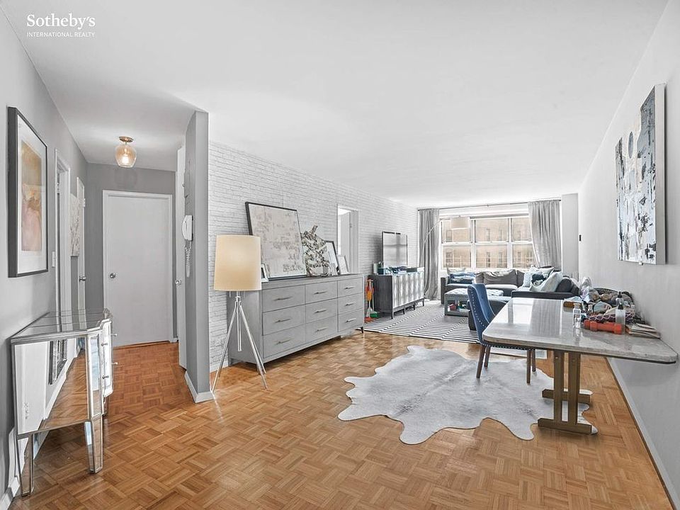 1st image of 155 E 68th St #723