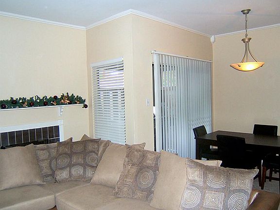 2nd image of 2025 Augusta Dr APT 501