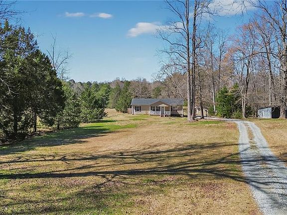 5th image of 1018 Elon Ossipee Rd