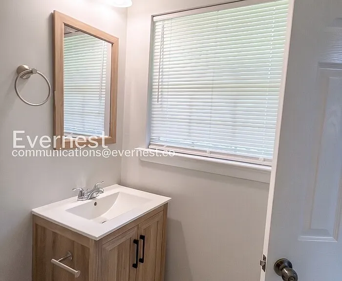 222 Rebecca Dr — Photo 22