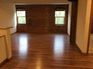 2000 Old West Main St SUITE 205, Red Wing, MN 55066