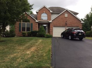 166 Spring Wood Dr, Allentown, PA 18104