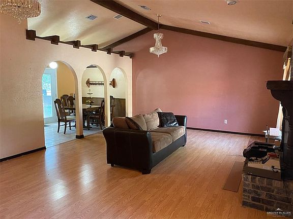 2nd image of 1218 Chris Cir