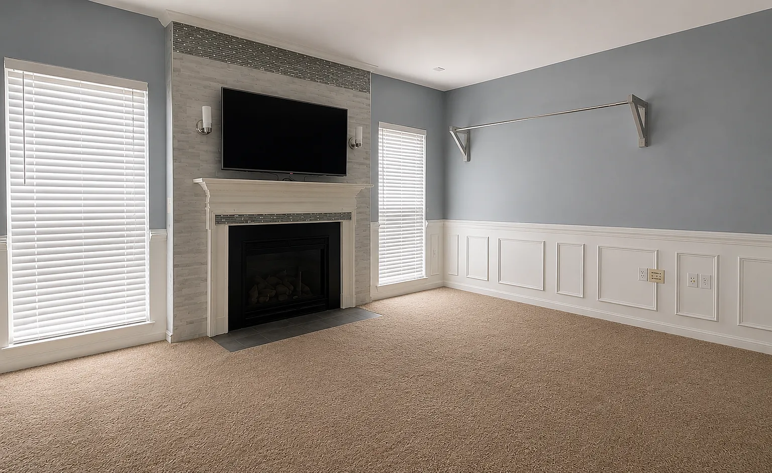 4 bed, 1.5 bath, 2800 sqft, $3,350 — Photo 2