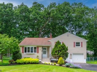 105 N Livingston Ave, Livingston, NJ