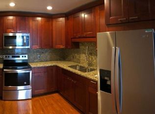3625 N Country Club Dr APT 203, Aventura, FL 33180
