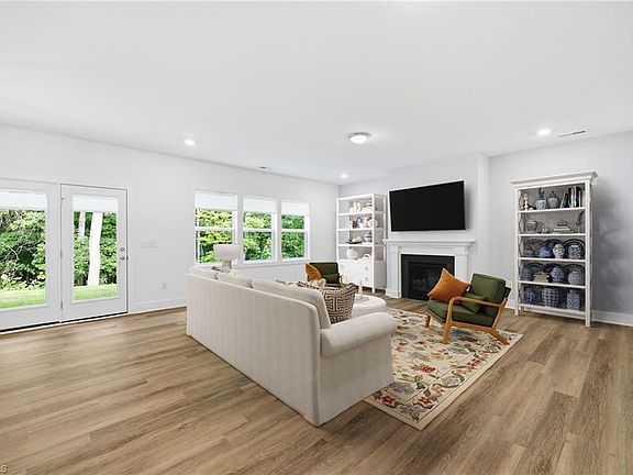 3rd image of 1063 Grey Flint Pl