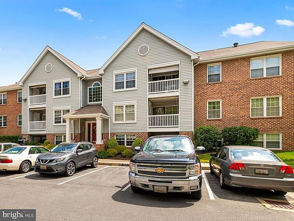 3rd image of 1 Rumford Dr Unit 301