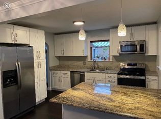 242 Mansfield St, Sharon, MA 02067