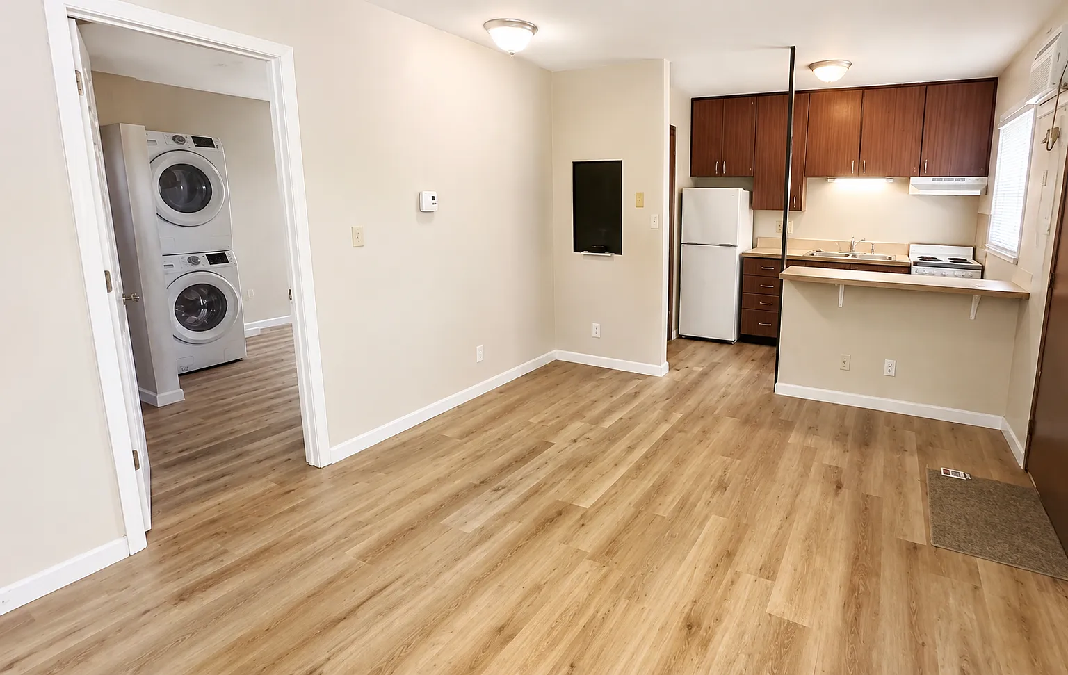1700 - Parkview - 7 — Photo 3