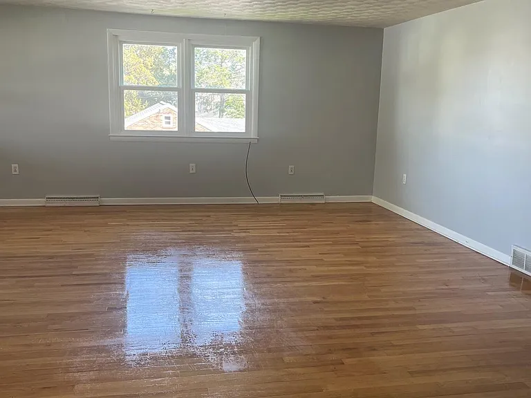 30 Loucks St #2 — Photo 3