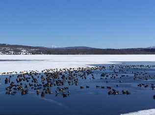 965 Hathaway Point Rd, Saint Albans, VT 05478