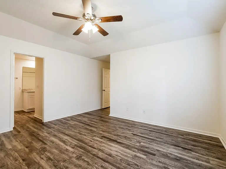 5741 Forest Timbers Dr — Photo 9