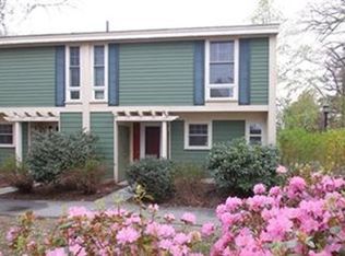 11 Oak St UNIT 6, Wellesley, MA 02482