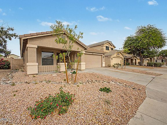 3rd image of 15809 N 165TH Lane