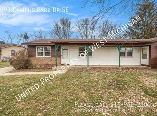 6093 Campus Park Dr SE, Grand Rapids, MI 49508