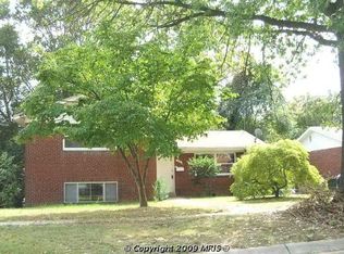 825 Gregorio Dr, Silver Spring, MD 20901