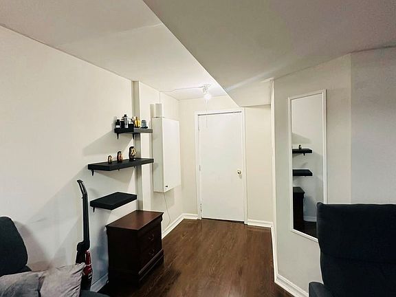 3rd image of 3398 Crimson King Cir #Basement