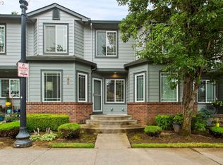 690 NE 9th St, Gresham, OR 97030