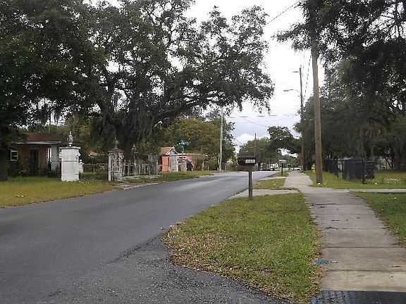 4th image of 5101 N 39th St