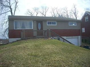 830 Lindsay Rd, Carnegie, PA 15106