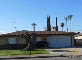 307 W Ash Ave, Shafter, CA 93263