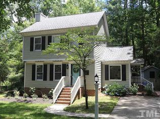 1002 Fallen Oak Dr, Apex, NC 27502