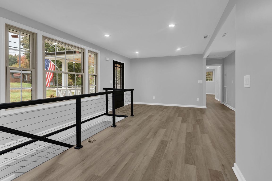 next background image