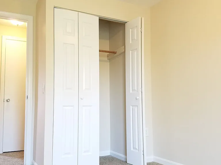 1669 Colonial Way — Photo 16