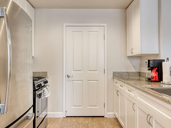 5th image of 1288 E Hillsdale Blvd APT A104
