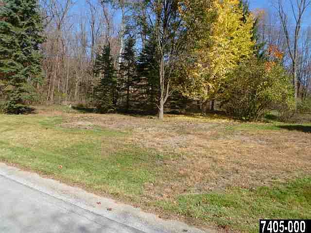 2nd image of 1957 Woodstream Dr