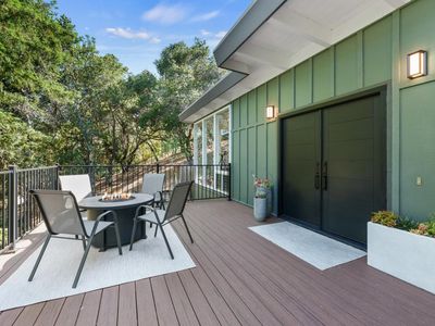 20 Barbara Ln, San Carlos, CA, 94070