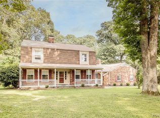 12525 Merry Dr, Chester, VA 23831