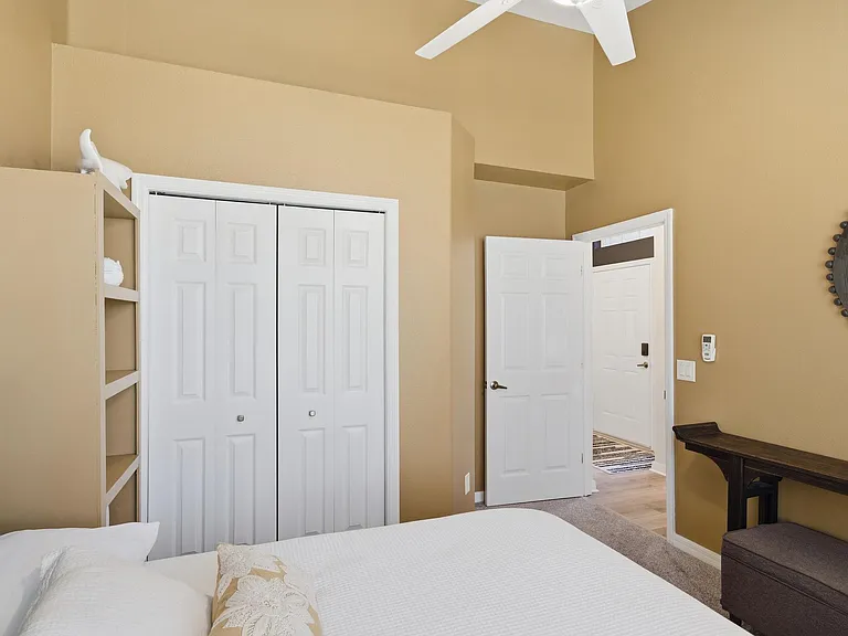 1020 W Rollingwood Ct — Photo 29